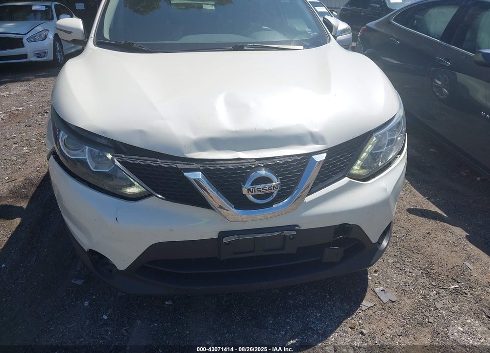 2017 NISSAN ROGUE SPORT VIN: JN1BJ1CP2HW024042