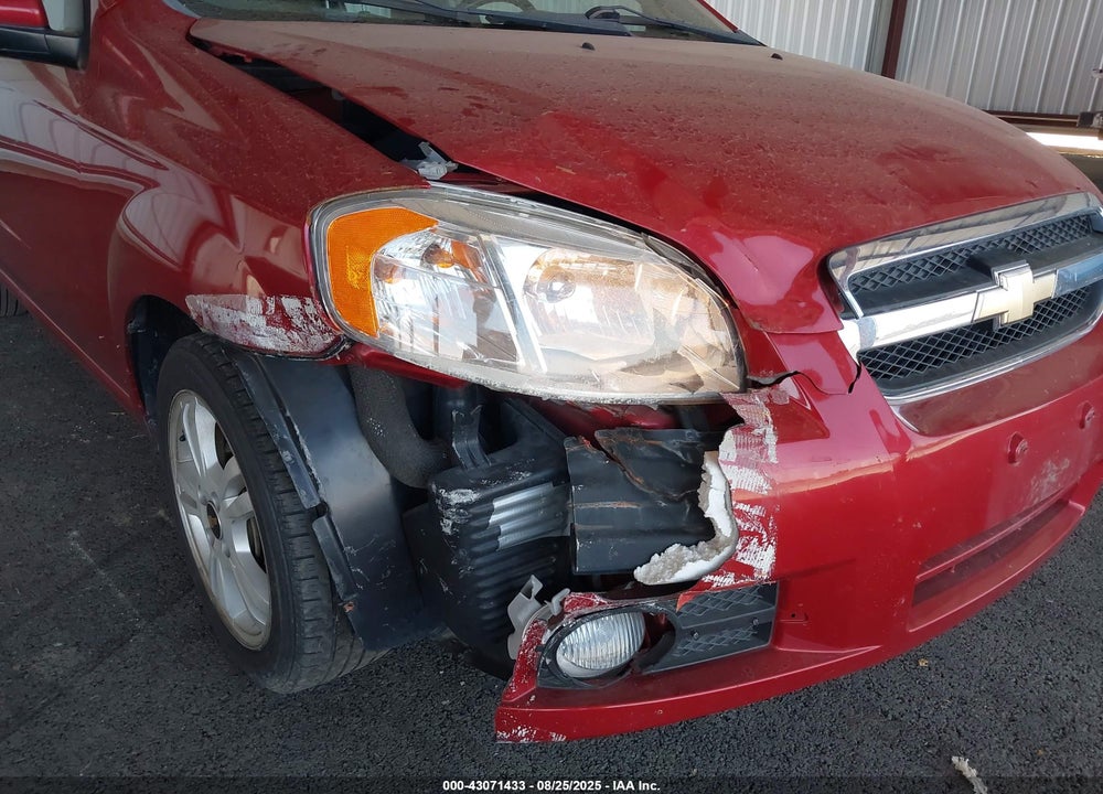 2011 CHEVROLET AVEO VIN: KL1TG5DE7BB121084