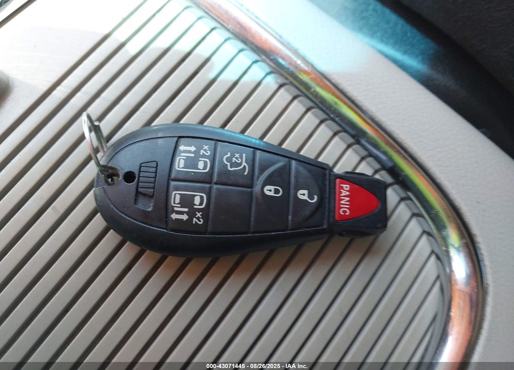 2016 DODGE GRAND CARAVAN VIN: 2C4RDGCG4GR342287