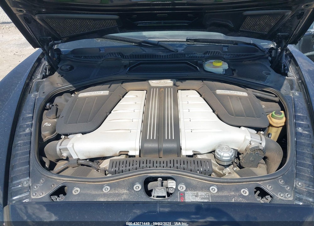 2013 BENTLEY CONTINENTAL GTC VIN: SCBGU3ZA5DC084453