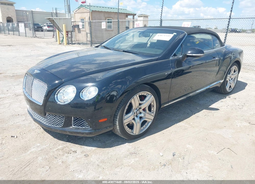 2013 BENTLEY CONTINENTAL GTC VIN: SCBGU3ZA5DC084453