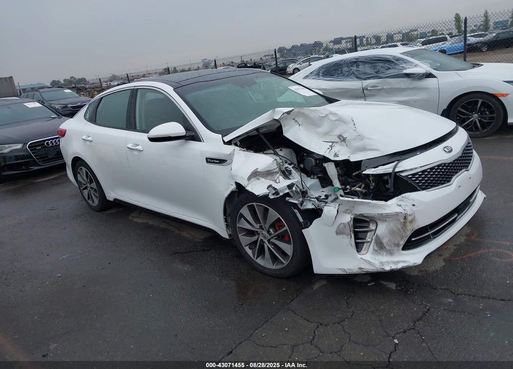 2016 KIA OPTIMA SX TURBO VIN: 5XXGW4L26GG078745