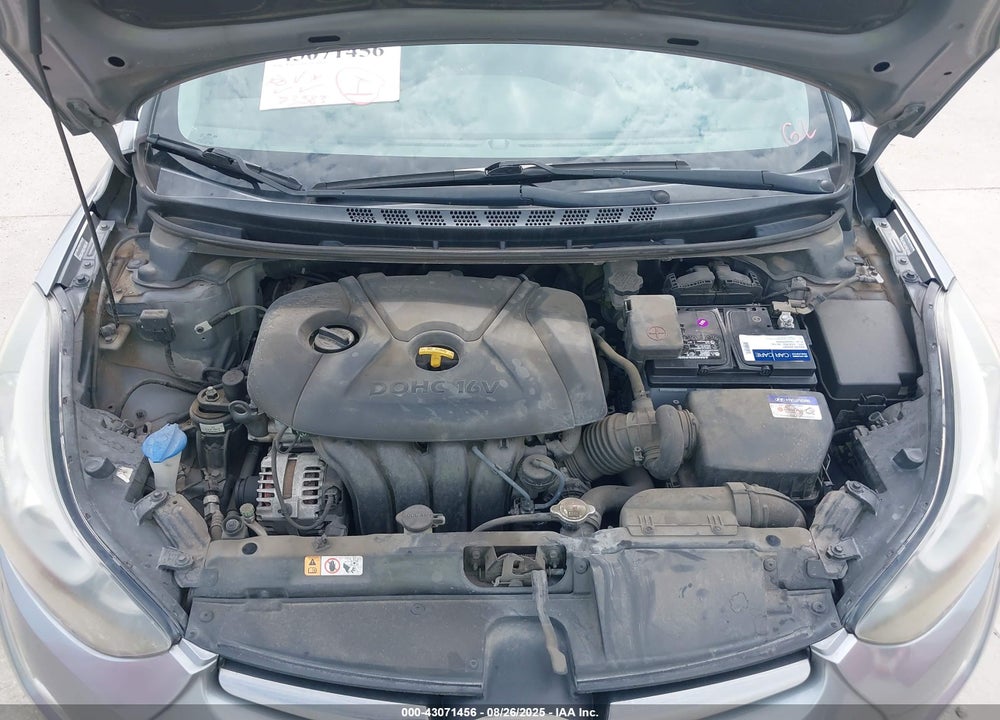2015 HYUNDAI ELANTRA VIN: KMHDH4AE4FU365113