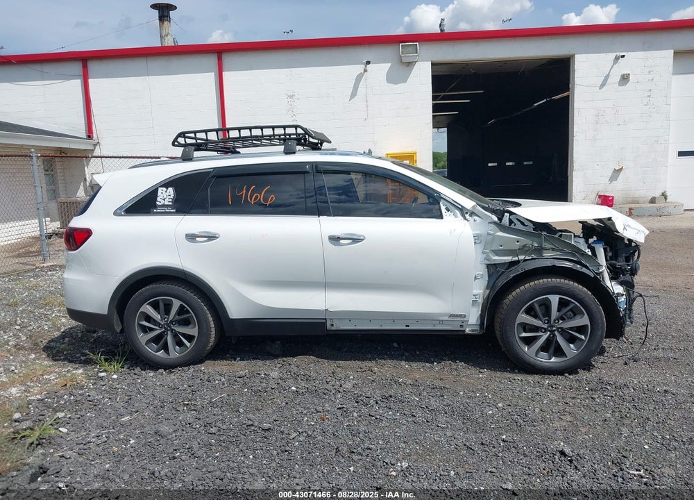 2019 KIA SORENTO 3.3L EX VIN: 5XYPHDA51KG568036