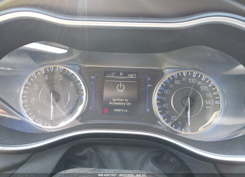 2016 CHRYSLER 200 LIMITED VIN: 1C3CCCABXGN170924