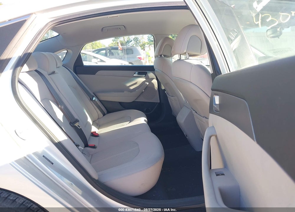 2016 HYUNDAI SONATA SE VIN: 5NPE24AFXGH336665