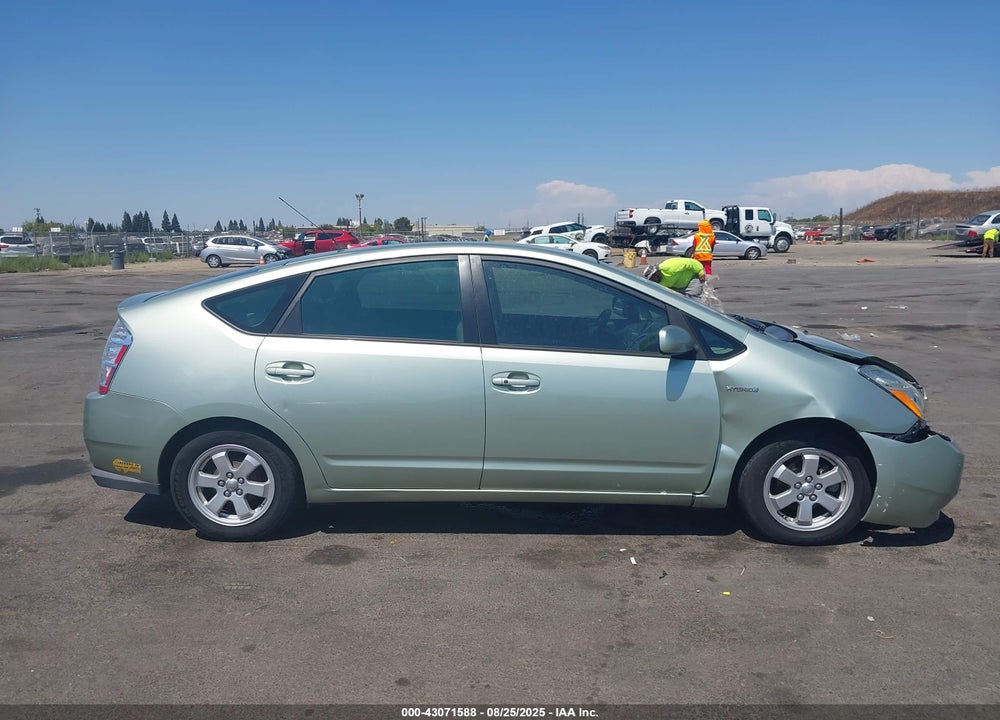 2006 TOYOTA PRIUS VIN: JTDKB20U067537548