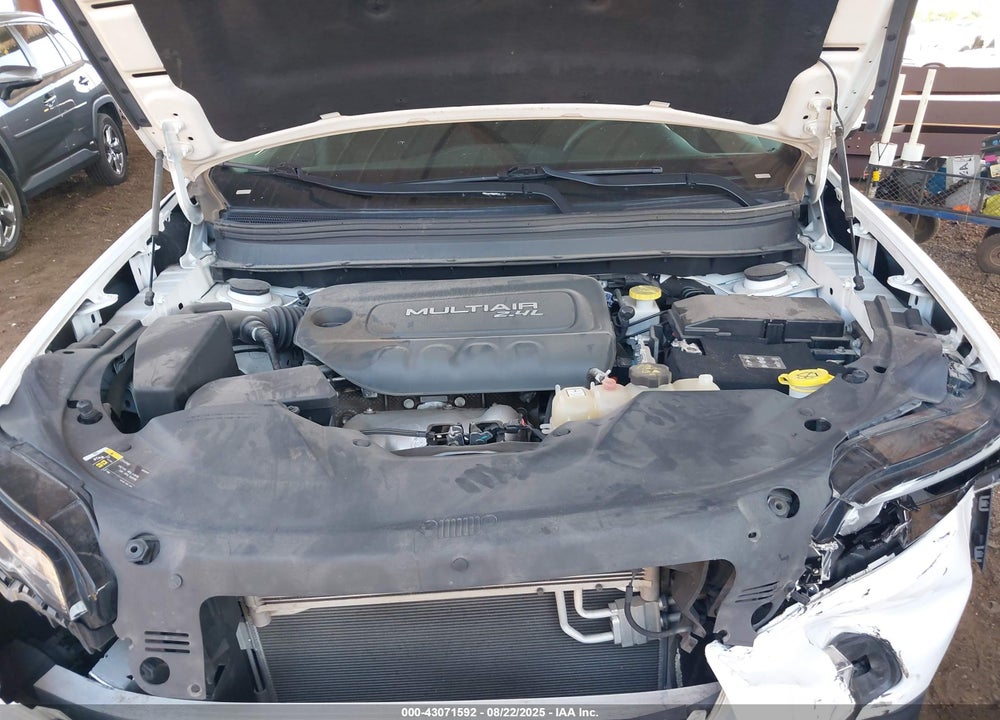 2019 JEEP CHEROKEE VIN: 1C4PJLCB0KD171658