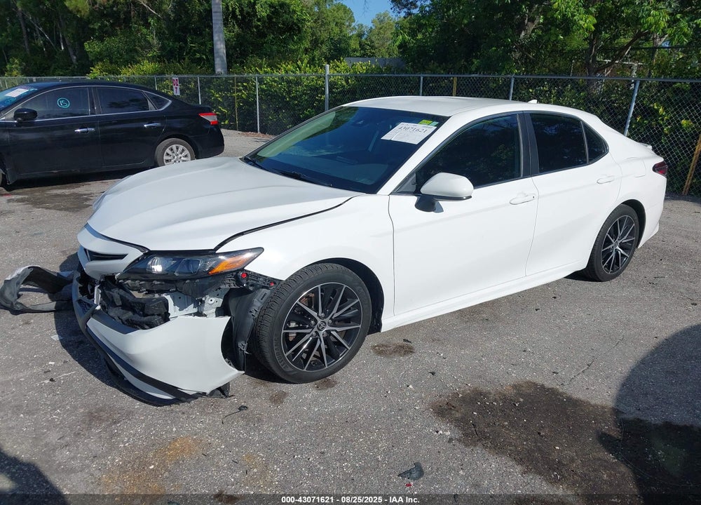 2021 TOYOTA CAMRY VIN: 4T1G11AK1MU531414