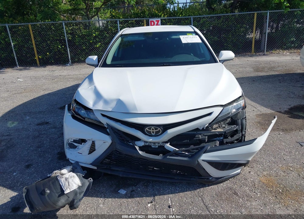 2021 TOYOTA CAMRY VIN: 4T1G11AK1MU531414