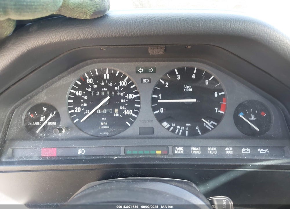 1991 BMW 318 I VIN: WBABA7312MEJ11125