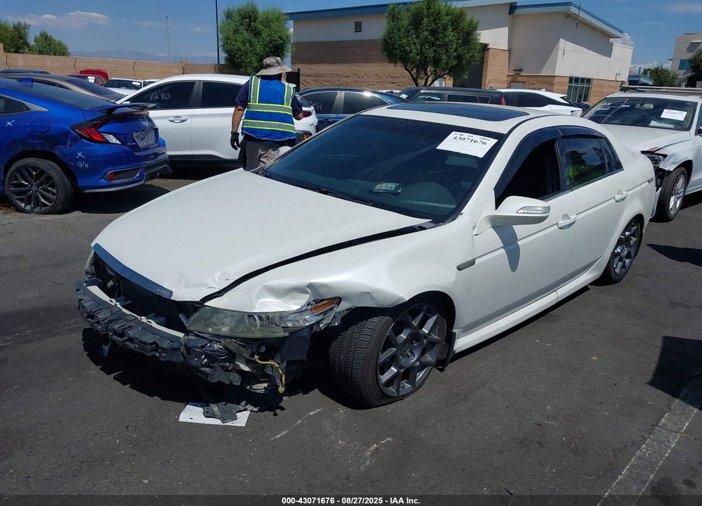 2007 ACURA TL TYPE S VIN: 19UUA76637A038427