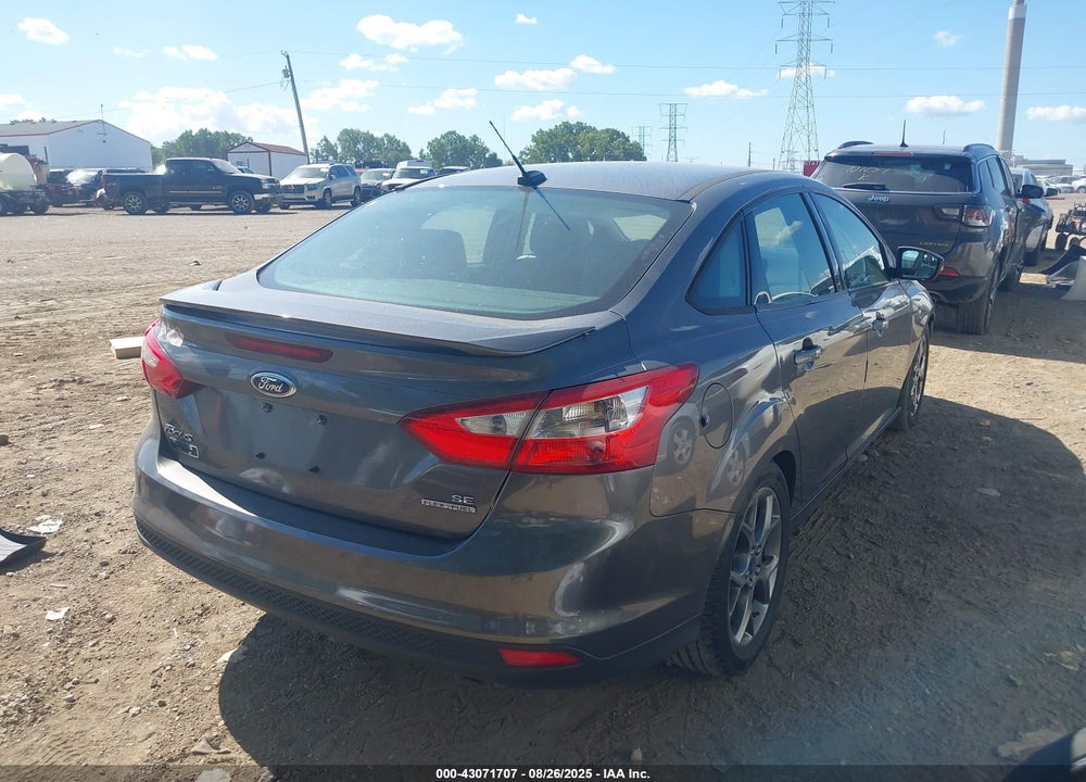 2014 FORD FOCUS VIN: 1FADP3F2XEL330764