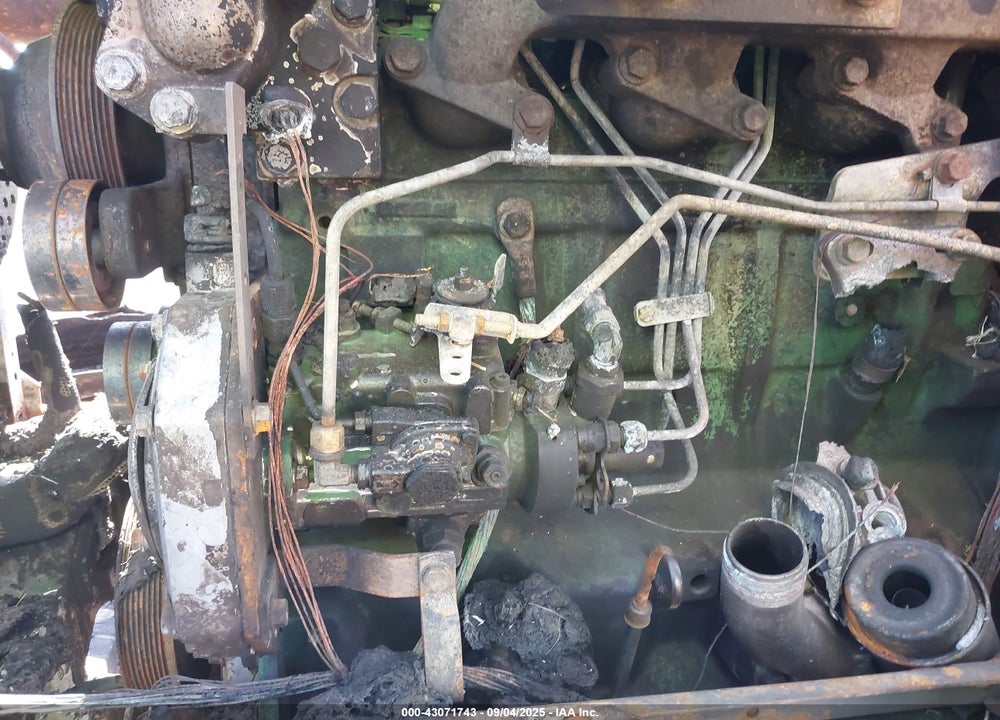 2000 JOHN DEERE 6310 TRACTOR VIN: L06310V267478