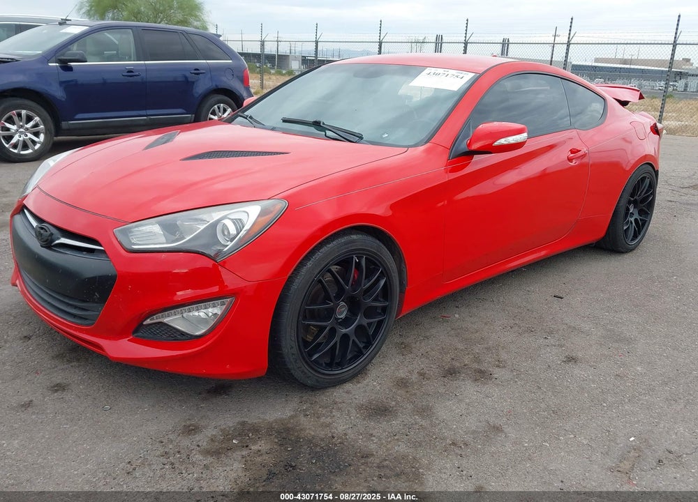 2015 HYUNDAI GENESIS VIN: KMHHU6KJ9FU121977