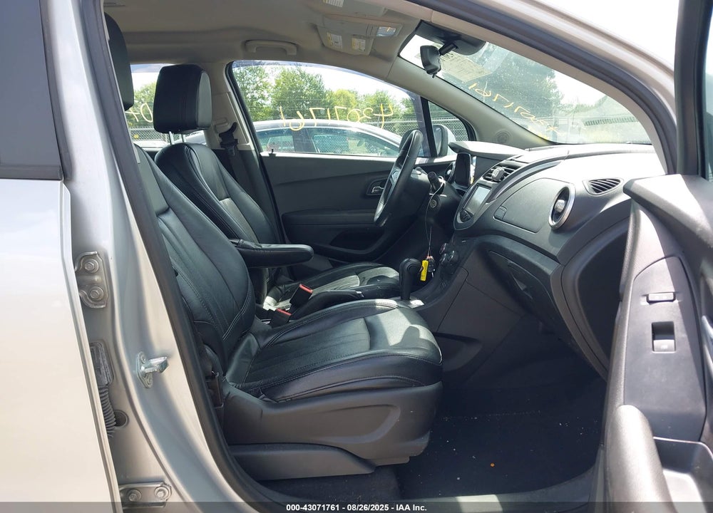 2015 CHEVROLET TRAX VIN: 3GNCJKSB9FL255687