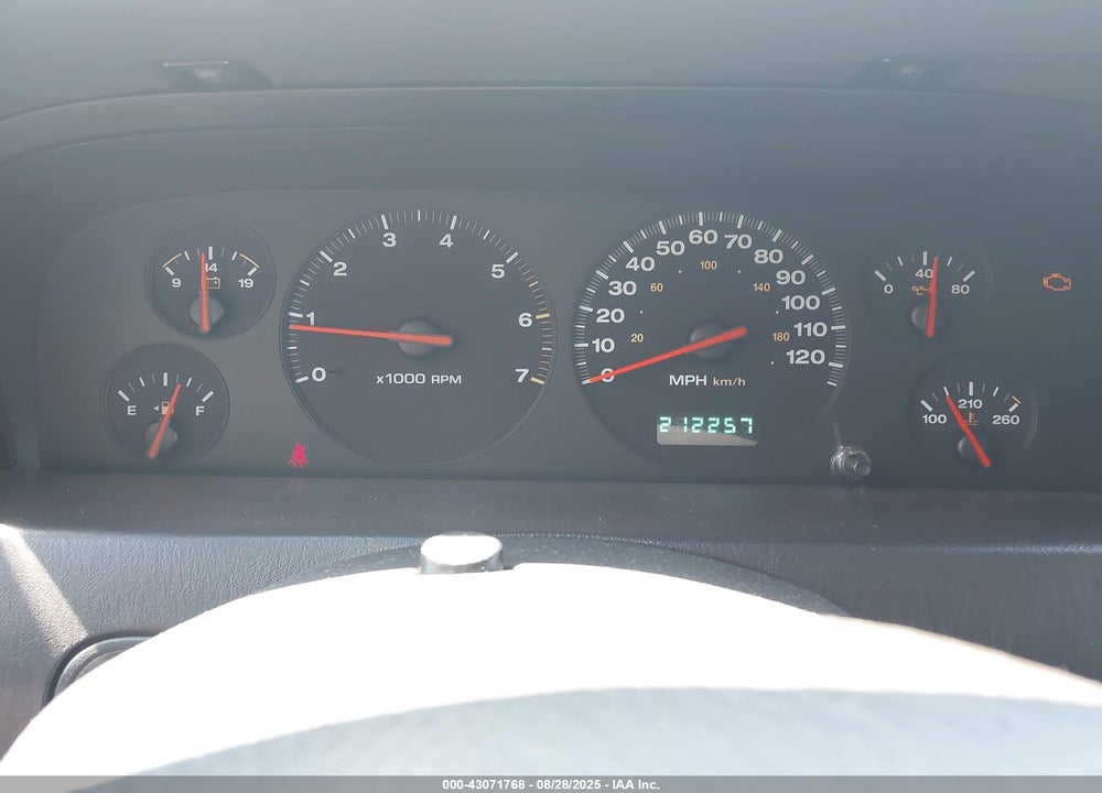 2000 JEEP GRAND CHEROKEE LAREDO VIN: 1J4GW48S6YC419162