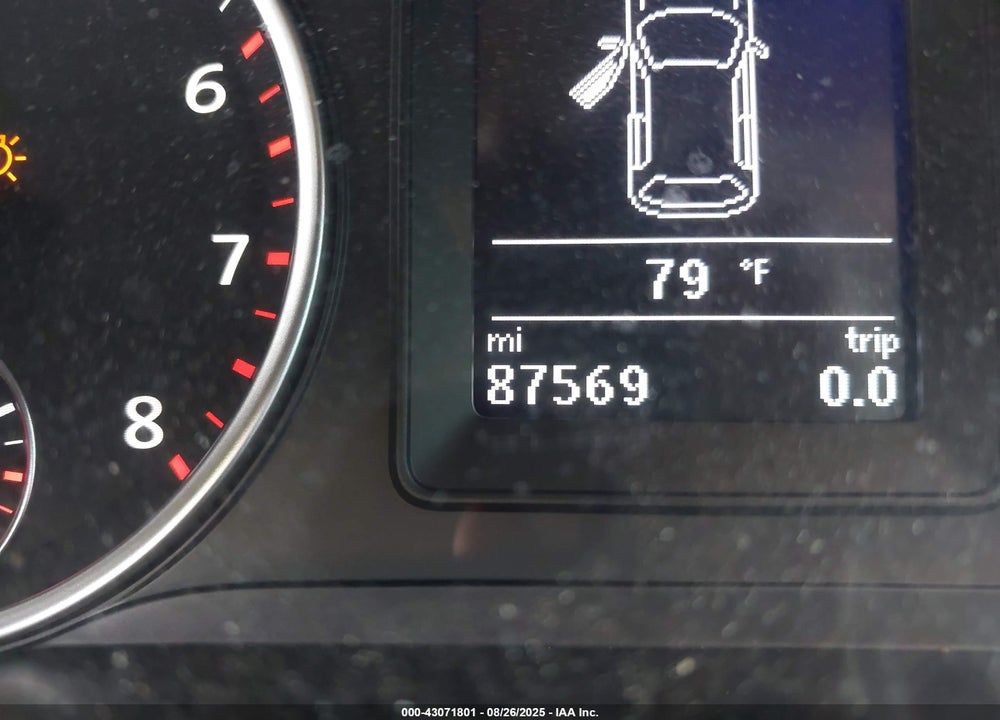 2016 VOLKSWAGEN TIGUAN VIN: WVGBV7AX3GW568986
