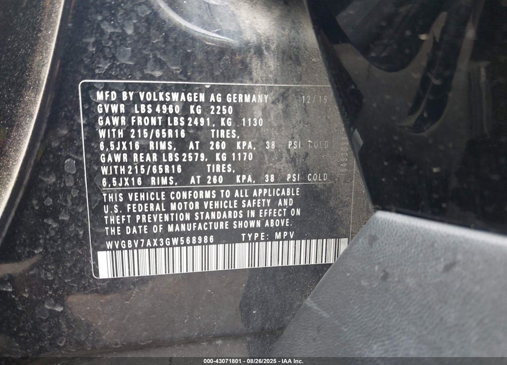 2016 VOLKSWAGEN TIGUAN VIN: WVGBV7AX3GW568986