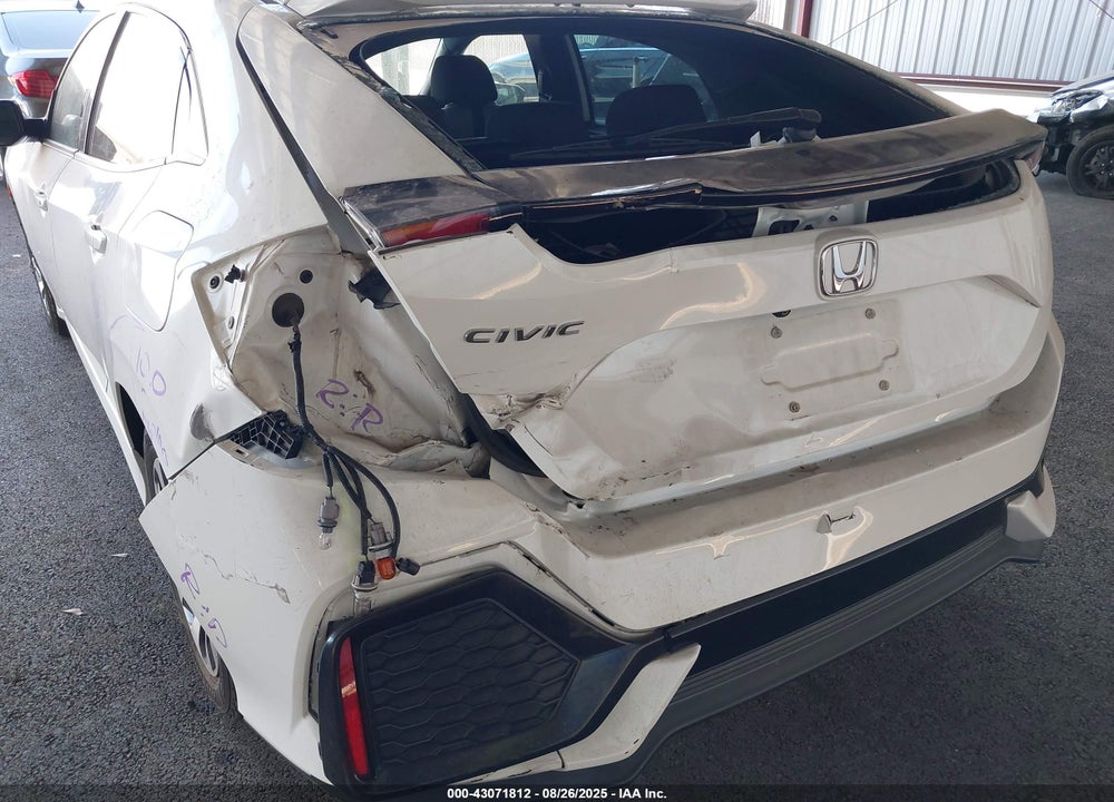 2018 HONDA CIVIC VIN: SHHFK7H22JU432948