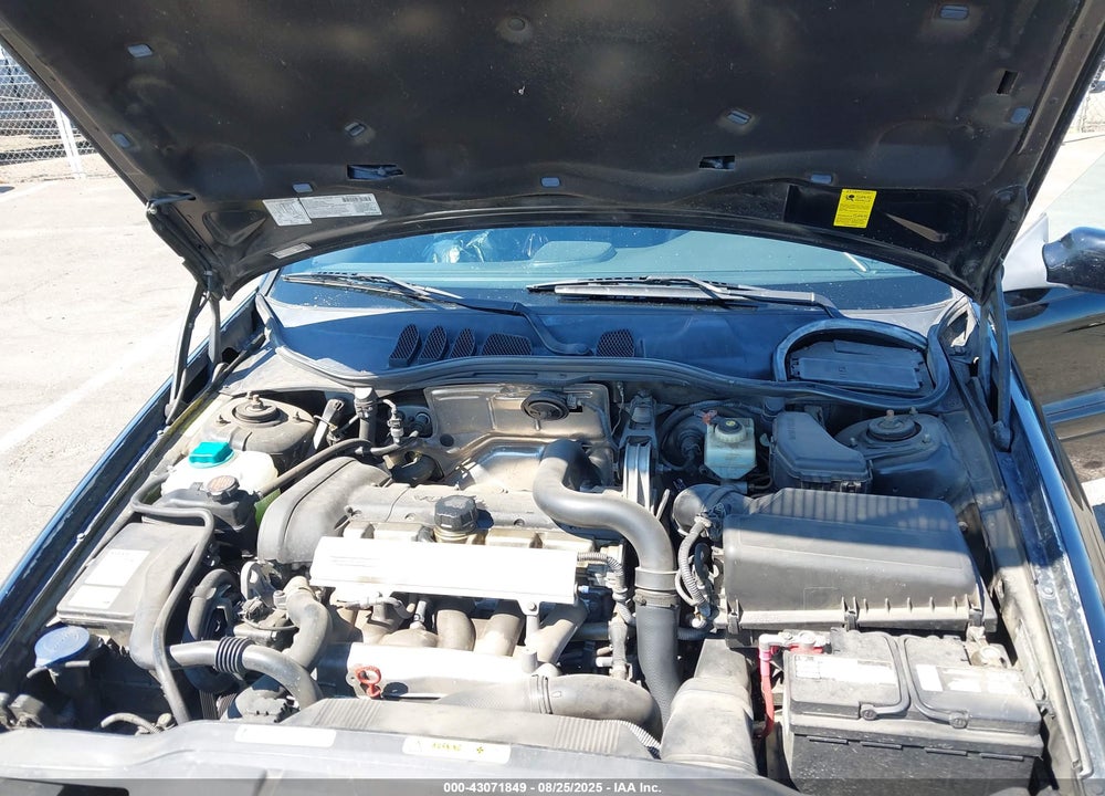 1999 VOLVO C70 VIN: YV1NC56D7XJ005568