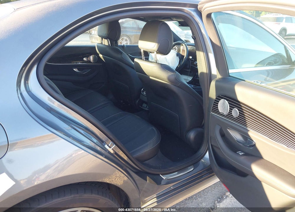 2021 MERCEDES-BENZ E-CLASS VIN: W1KZF8EB5MA975081