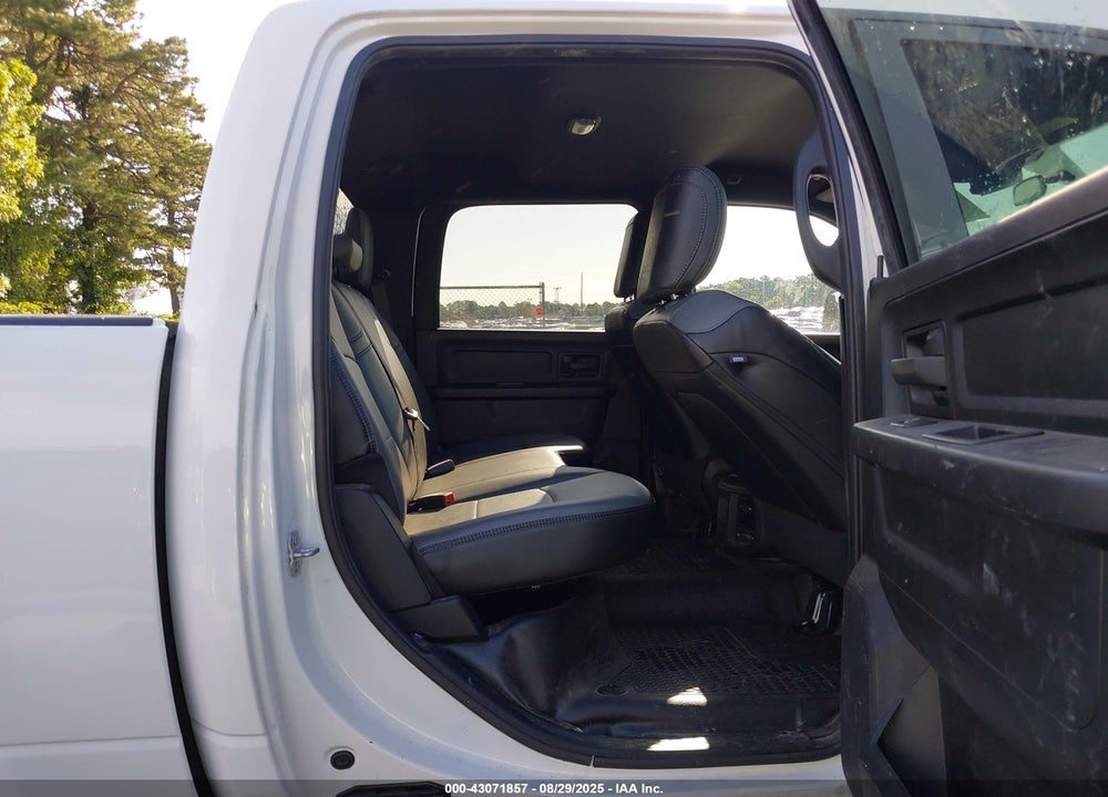 2021 RAM 3500 TRADESMAN  4X4 8' BOX VIN: 3C63R3GL1MG529115