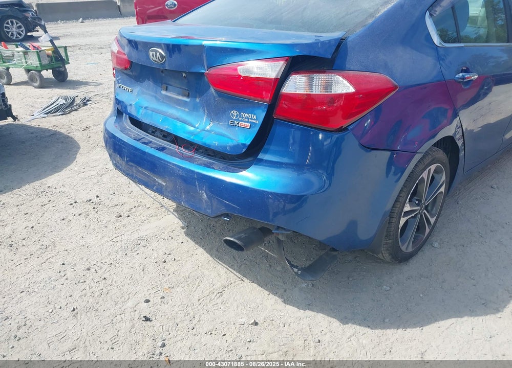 2014 KIA FORTE VIN: KNAFX4A89E5086188