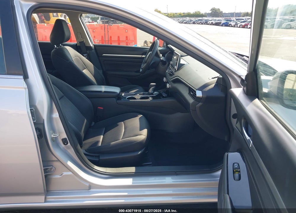 2021 NISSAN ALTIMA SV FWD VIN: 1N4BL4DV1MN364147