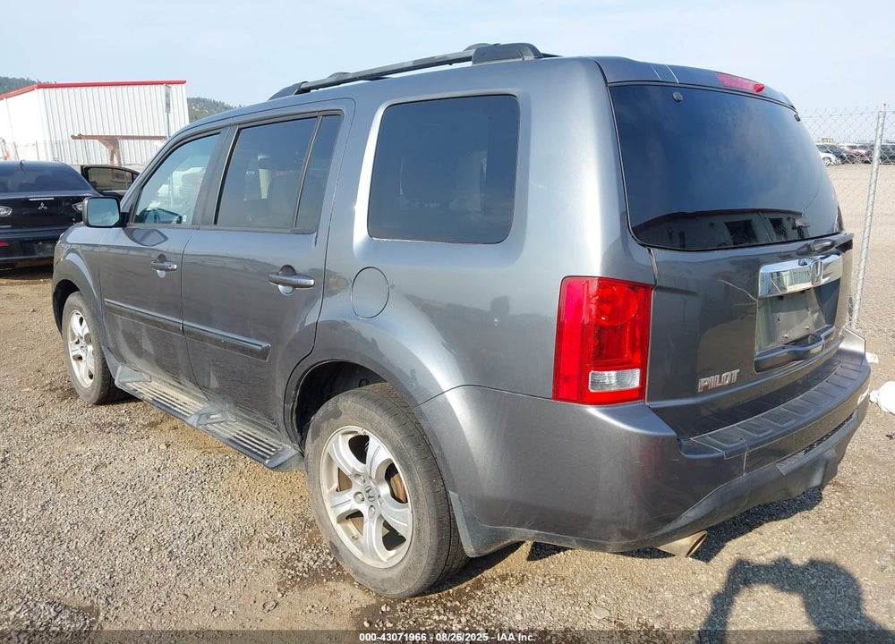 2013 HONDA PILOT EX-L VIN: 5FNYF4H59DB003530