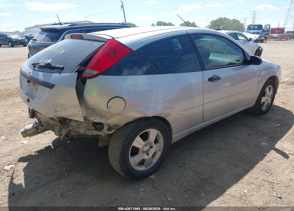 2007 FORD FOCUS VIN: 1FAFP31N27W218083