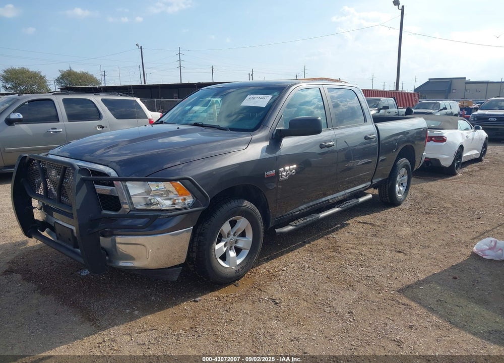 2019 RAM 1500 VIN: 1C6RR7TT2KS587795