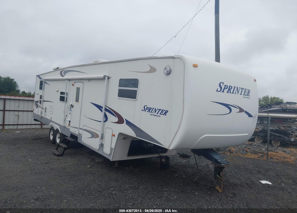2005 KEYSTONE COOPER CANYON 350 FW VIN: 4YDF350235A220585
