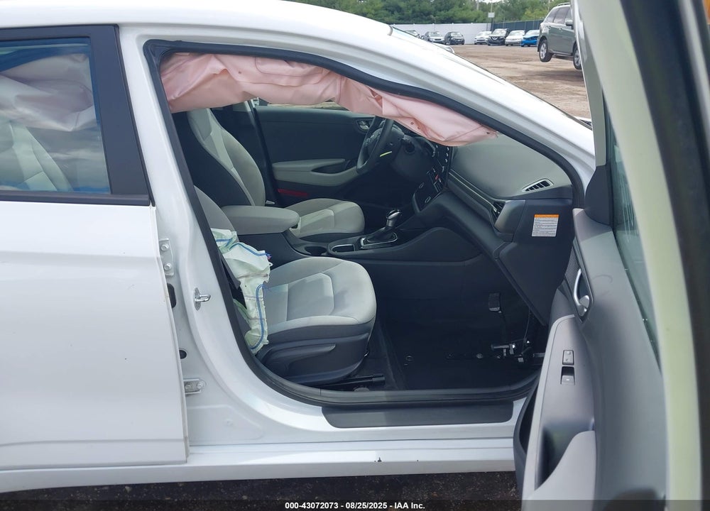 2022 HYUNDAI IONIQ HYBRID VIN: KMHC65LC5NU277642