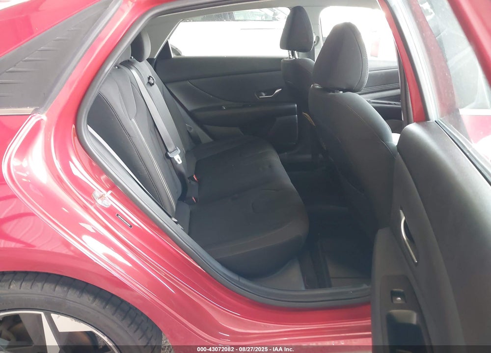 2022 HYUNDAI ELANTRA VIN: 5NPLN4AG3NH055697