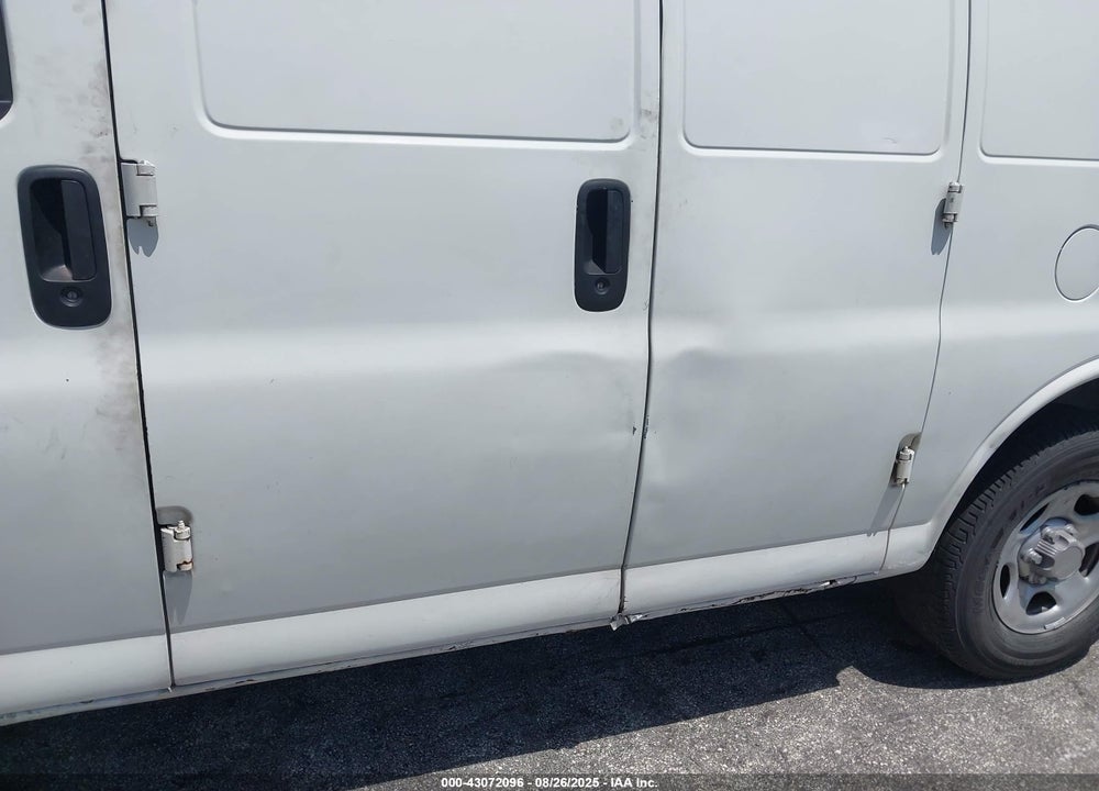 2007 CHEVROLET EXPRESS WORK VAN VIN: 1GCFG15X271134465