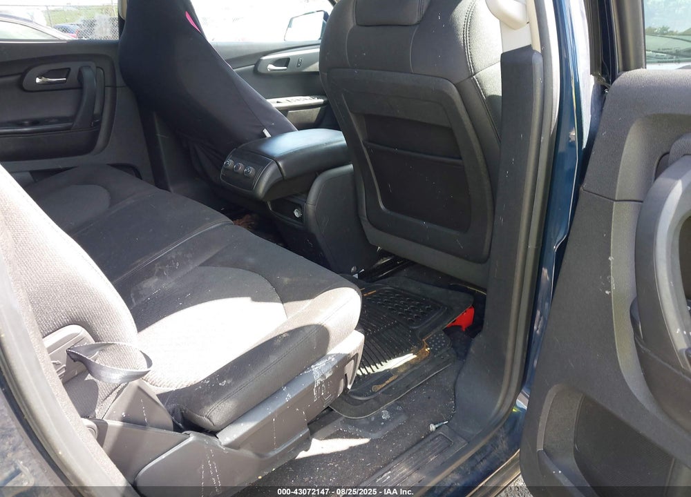 2009 CHEVROLET TRAVERSE LT VIN: 1GNEV23D69S171846