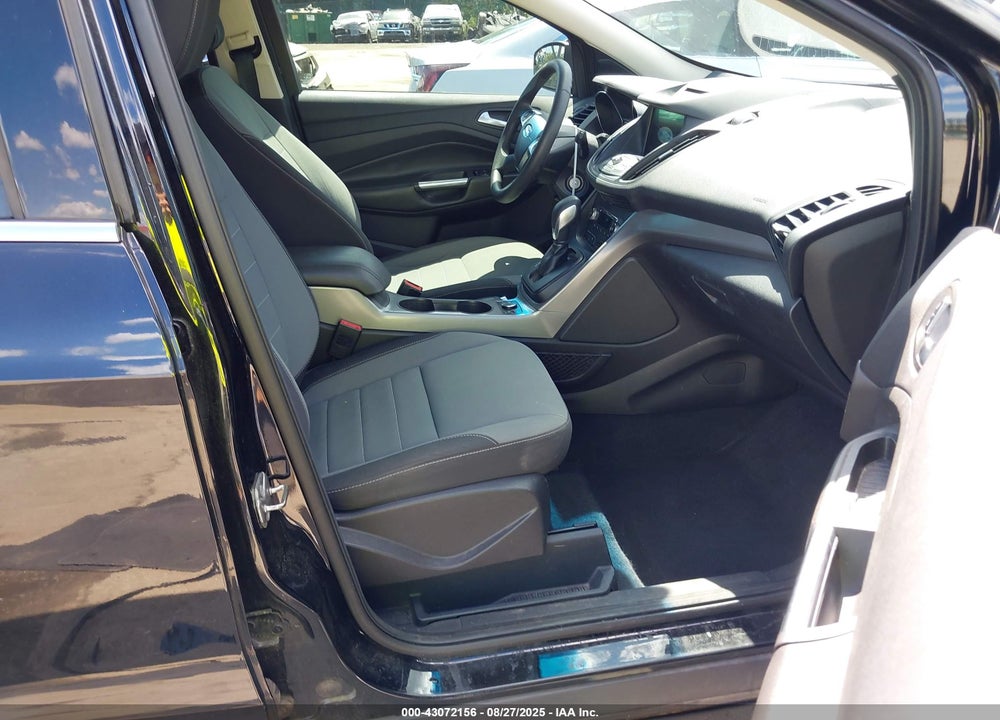 2016 FORD ESCAPE VIN: 1FMCU9G91GUC17470