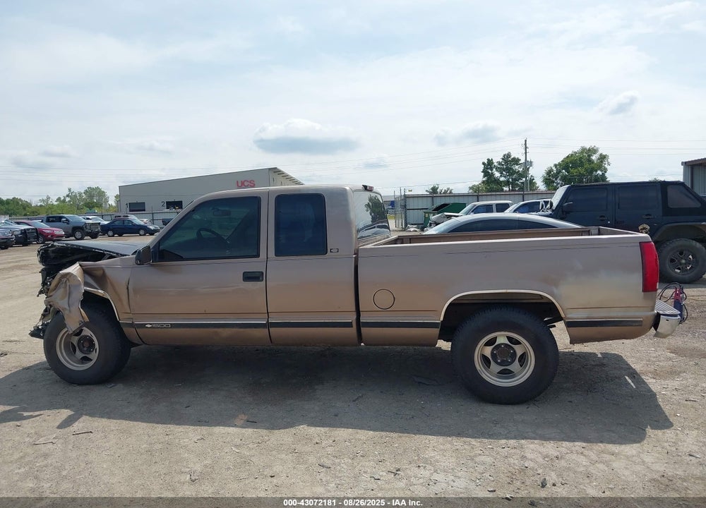 1996 CHEVROLET GMT-400 C1500 VIN: 2GCEC19R4T1235093