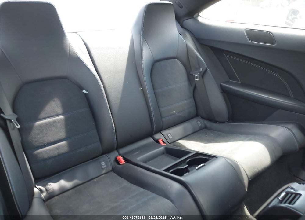 2015 MERCEDES-BENZ C CLASS VIN: WDDGJ4HB0FG363591