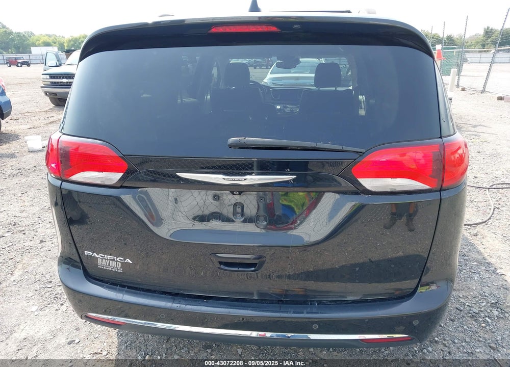 2017 CHRYSLER PACIFICA VIN: 2C4RC1EG9HR541236