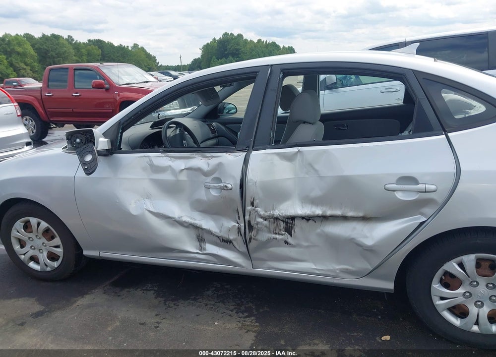 2010 HYUNDAI ELANTRA GLS VIN: KMHDU4AD0AU889063