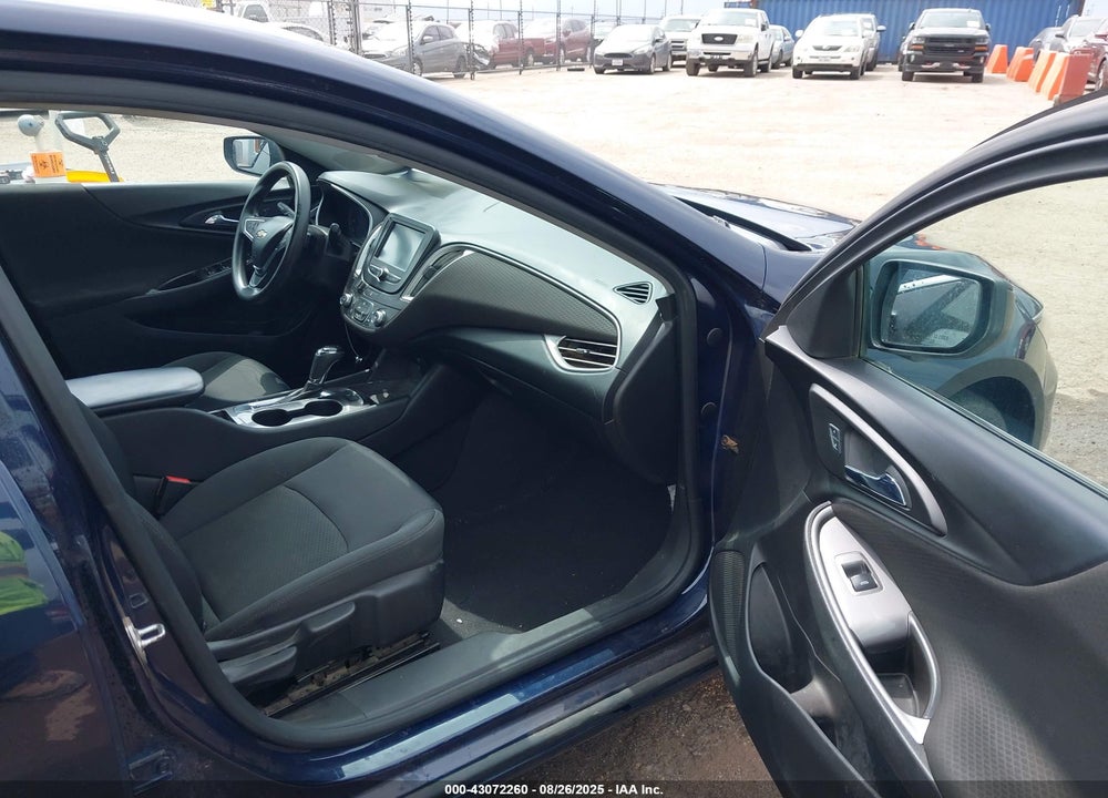 2016 CHEVROLET MALIBU VIN: 1G1ZB5ST5GF344008