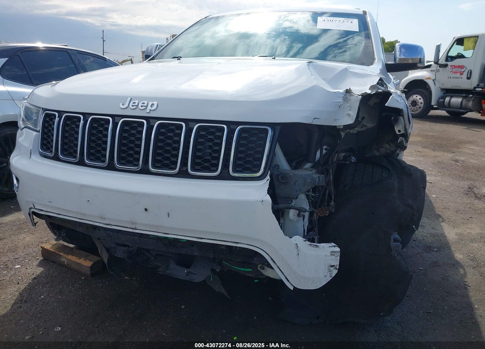 2018 JEEP GRAND CHEROKEE VIN: 1C4RJEBGXJC212500