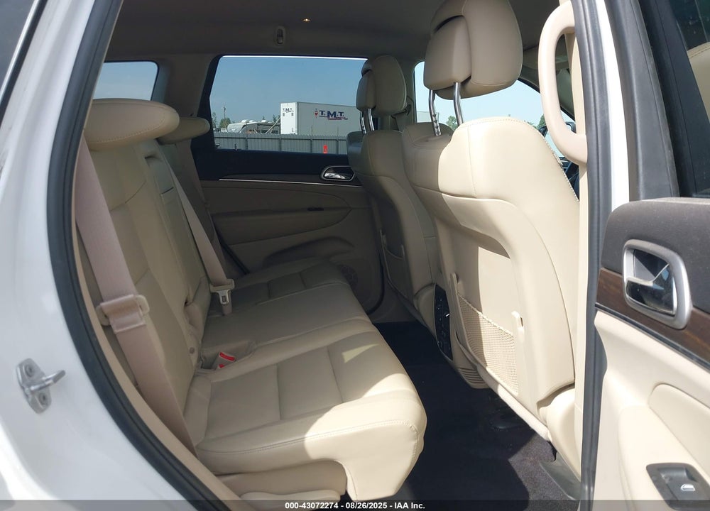 2018 JEEP GRAND CHEROKEE VIN: 1C4RJEBGXJC212500