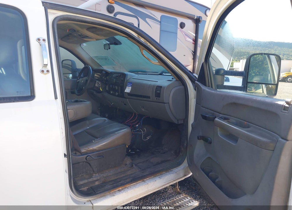 2011 CHEVROLET SILVERADO 2500 VIN: 1GC1KVCG1BF155936