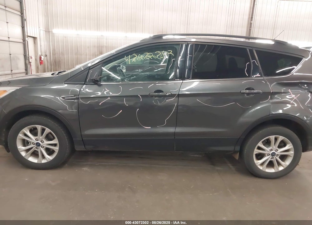 2018 FORD ESCAPE VIN: 1FMCU9GD4JUB43960