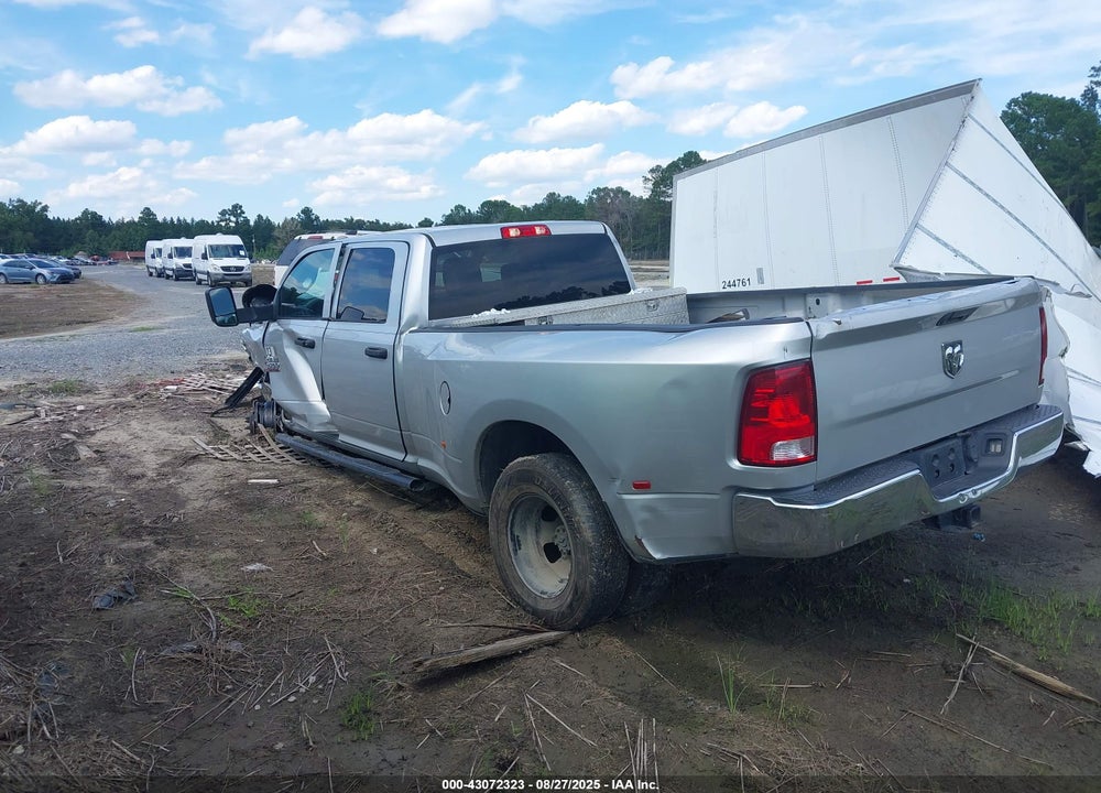 2018 RAM 3500 TRADESMAN  4X2 8' BOX VIN: 3C63RPGLXJG383669