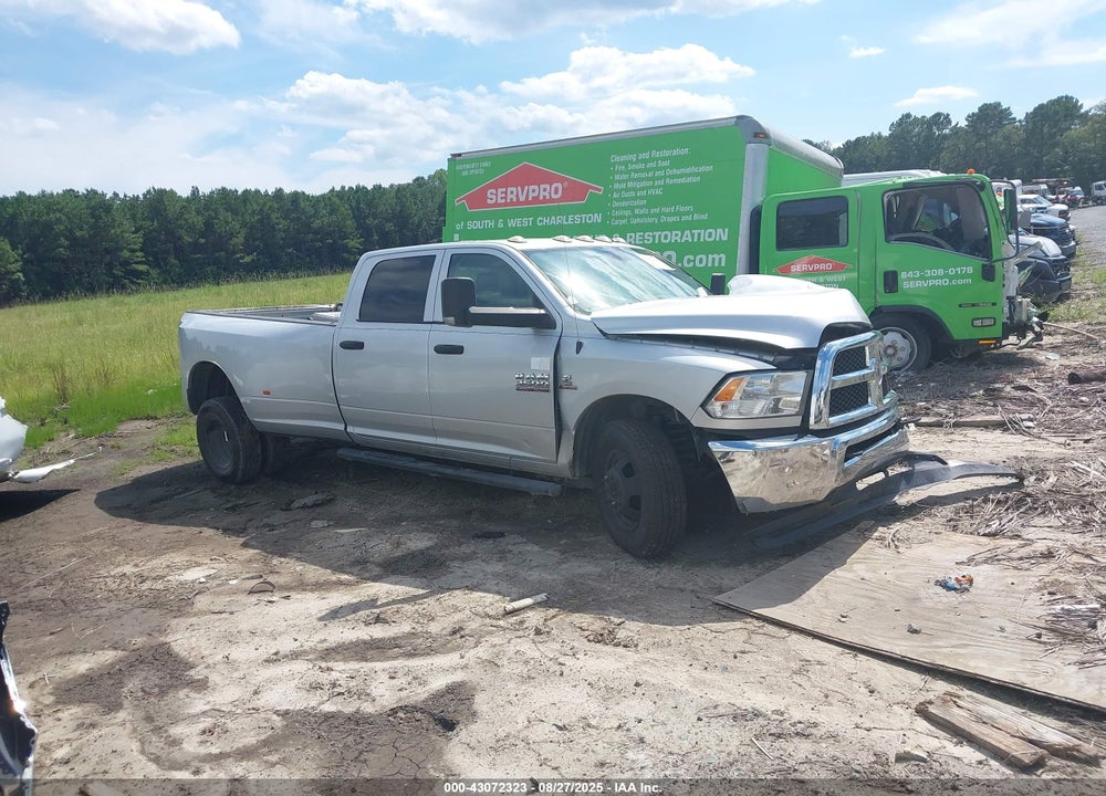 2018 RAM 3500 TRADESMAN  4X2 8' BOX VIN: 3C63RPGLXJG383669