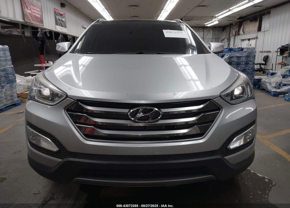 2016 HYUNDAI SANTA FE VIN: 5XYZWDLA5GG316967